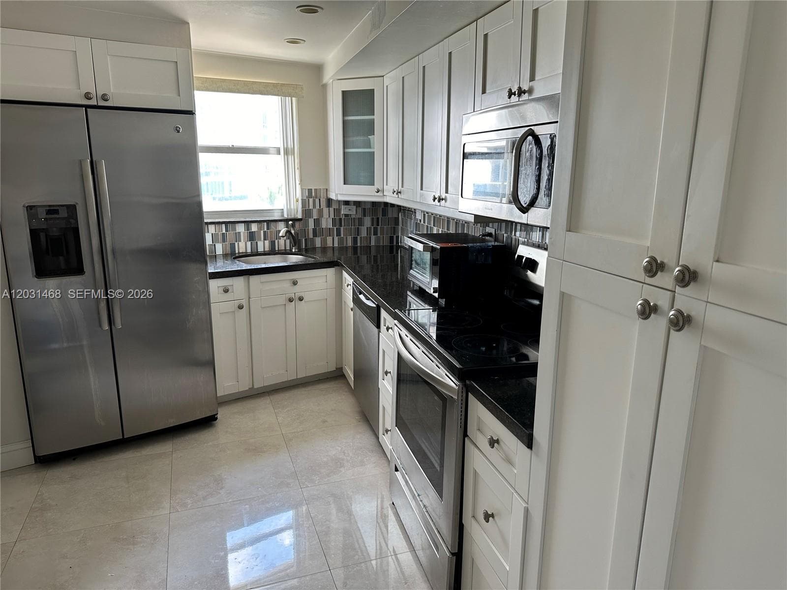 6039 Collins Ave # 728, Miami Beach FL 33140 photo 2