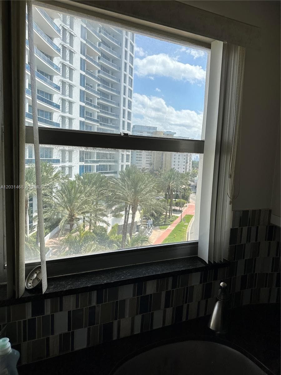 6039 Collins Ave # 728, Miami Beach FL 33140 photo 4