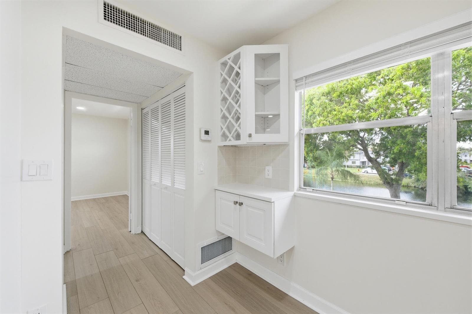 670 Monaco N, Delray Beach FL 33446 photo 3