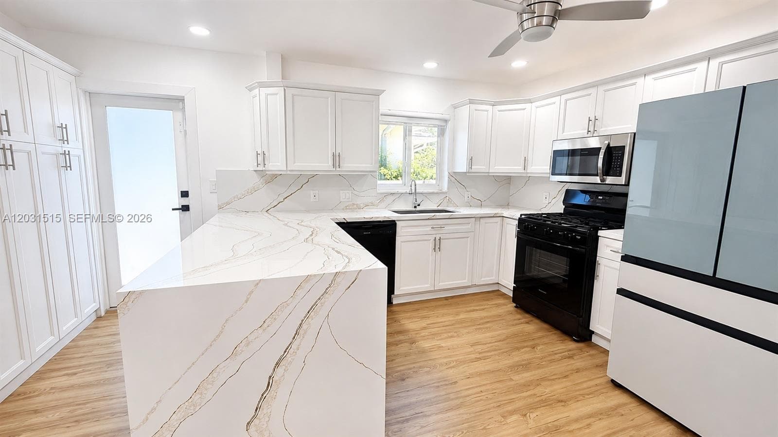 8819 Dickens Ave, Surfside FL 33154 photo 4