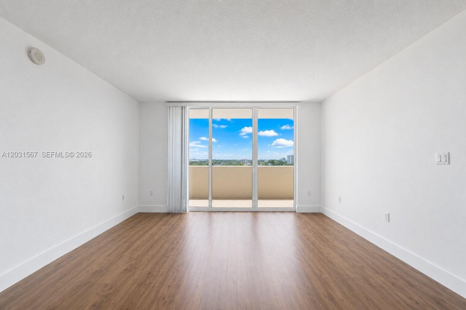 3232 SW 22nd Ter # 802, Miami FL 33145 photo 4