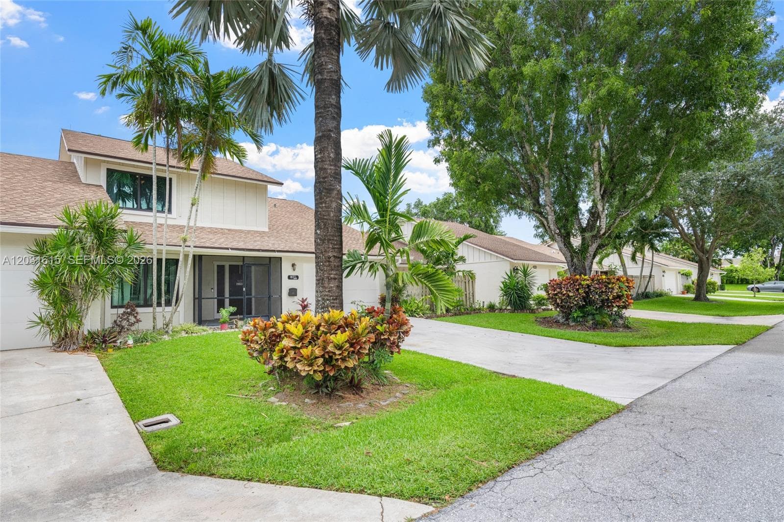 11870 Donlin Dr, Wellington FL 33414 photo 3