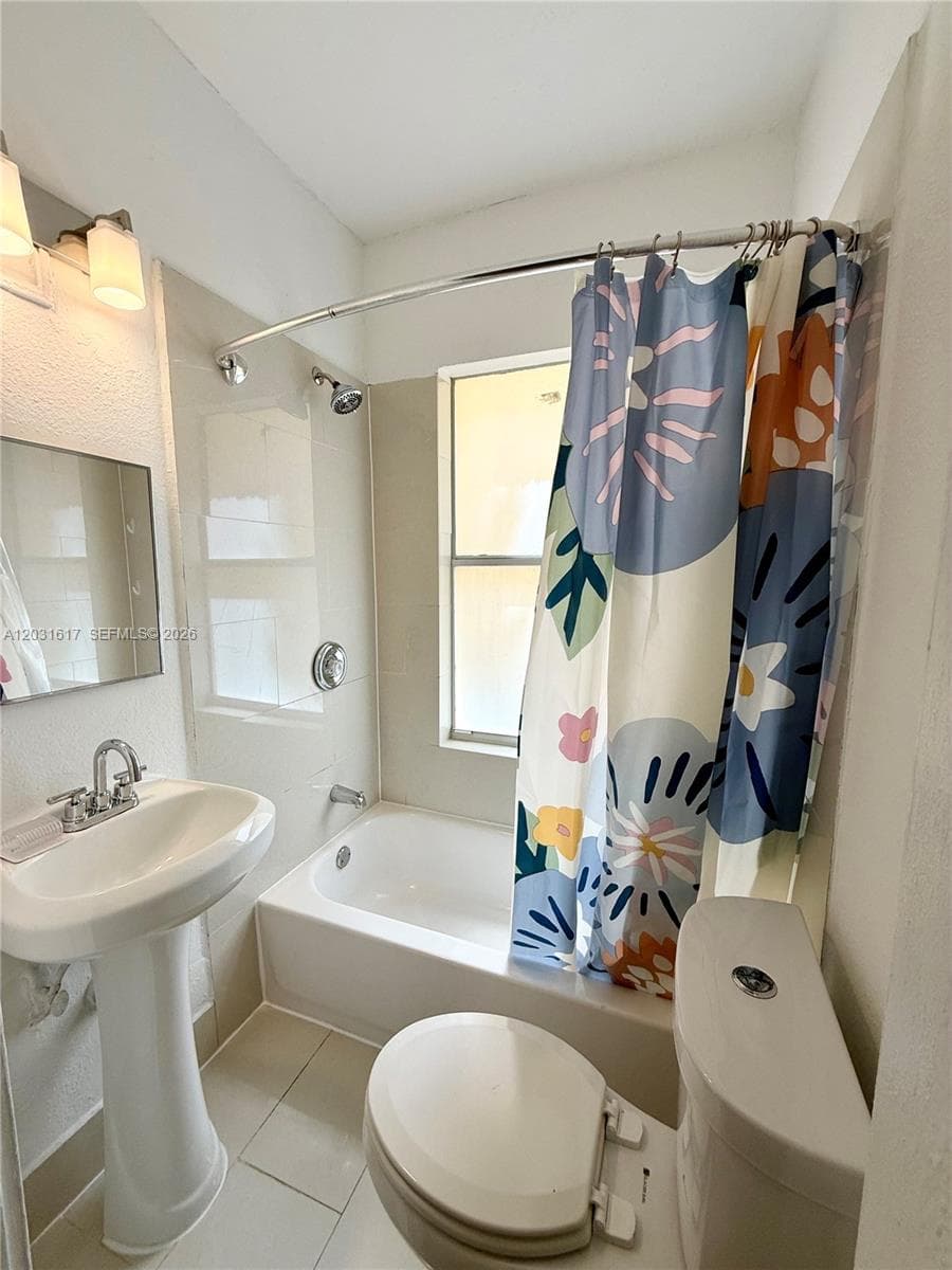 126 Mendoza Ave # 2A, Coral Gables FL 33134 photo 5