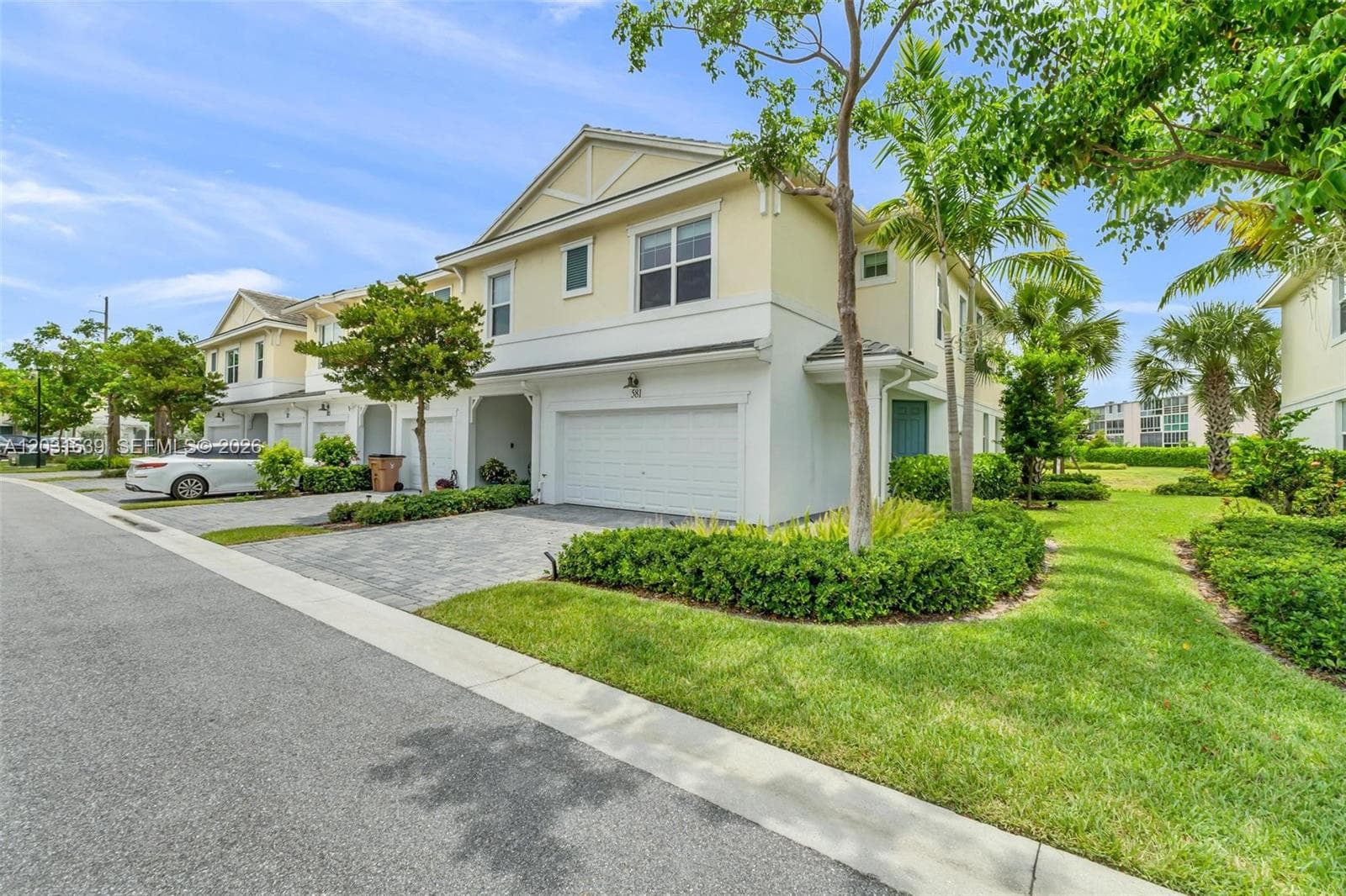 581 Sanderling Cir # 581, Deerfield Beach FL 33442 photo 3