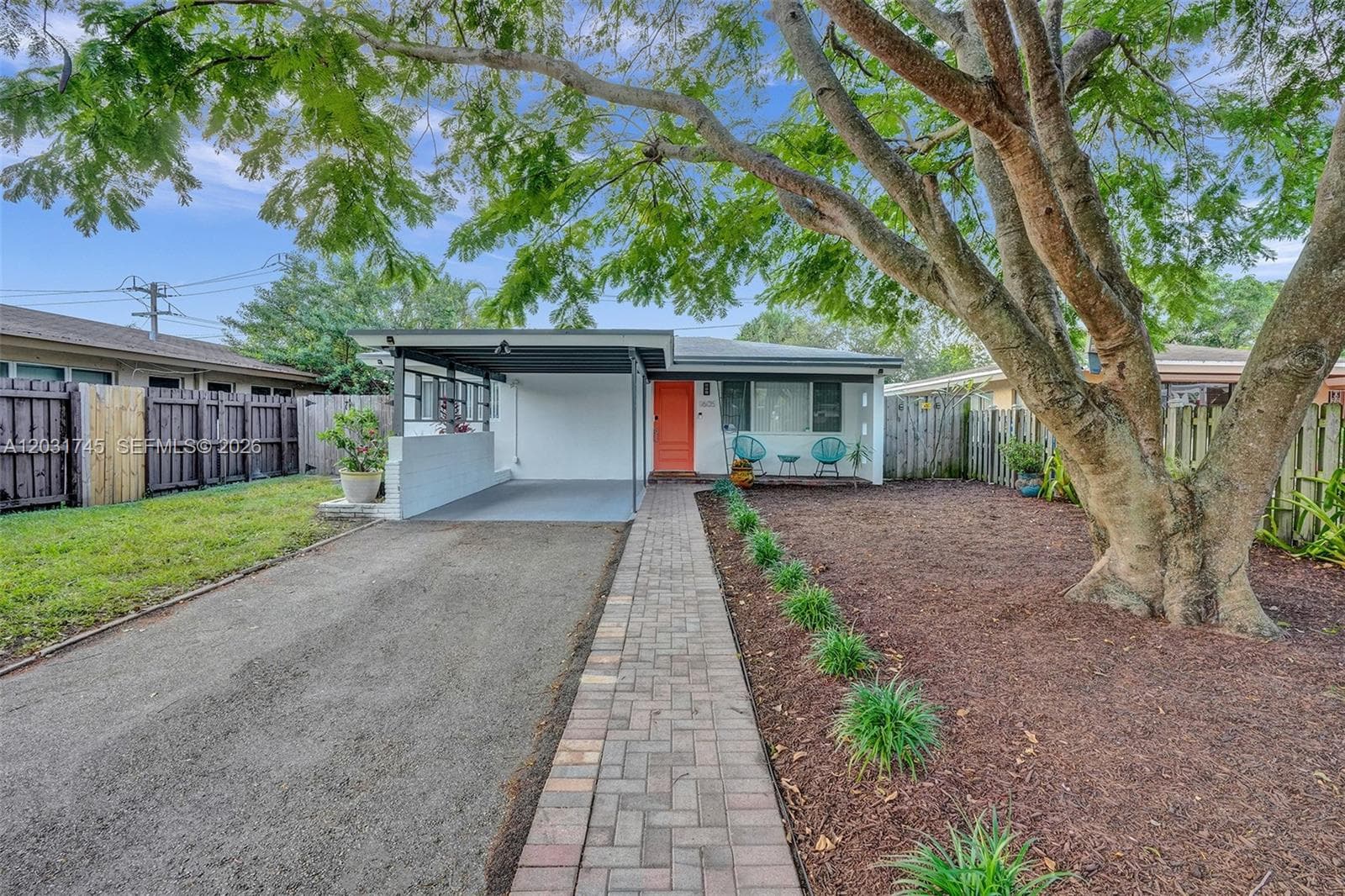 1605 NW 7th Ter, Fort Lauderdale FL 33311 photo 3