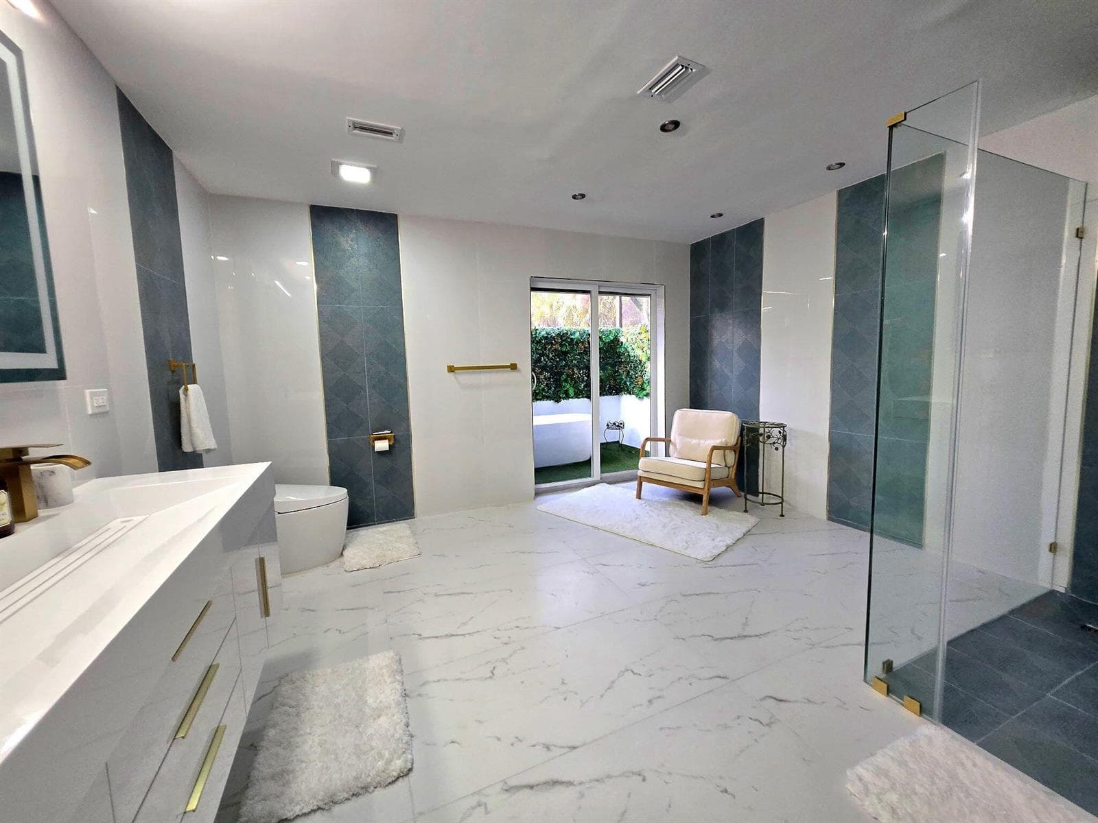 12231 Areaca Drive, Wellington FL 33414 photo 4