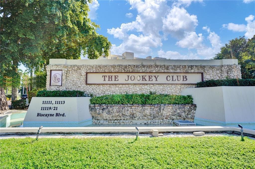 11111 Biscayne Boulevard # 427, Miami FL 33181 photo 3