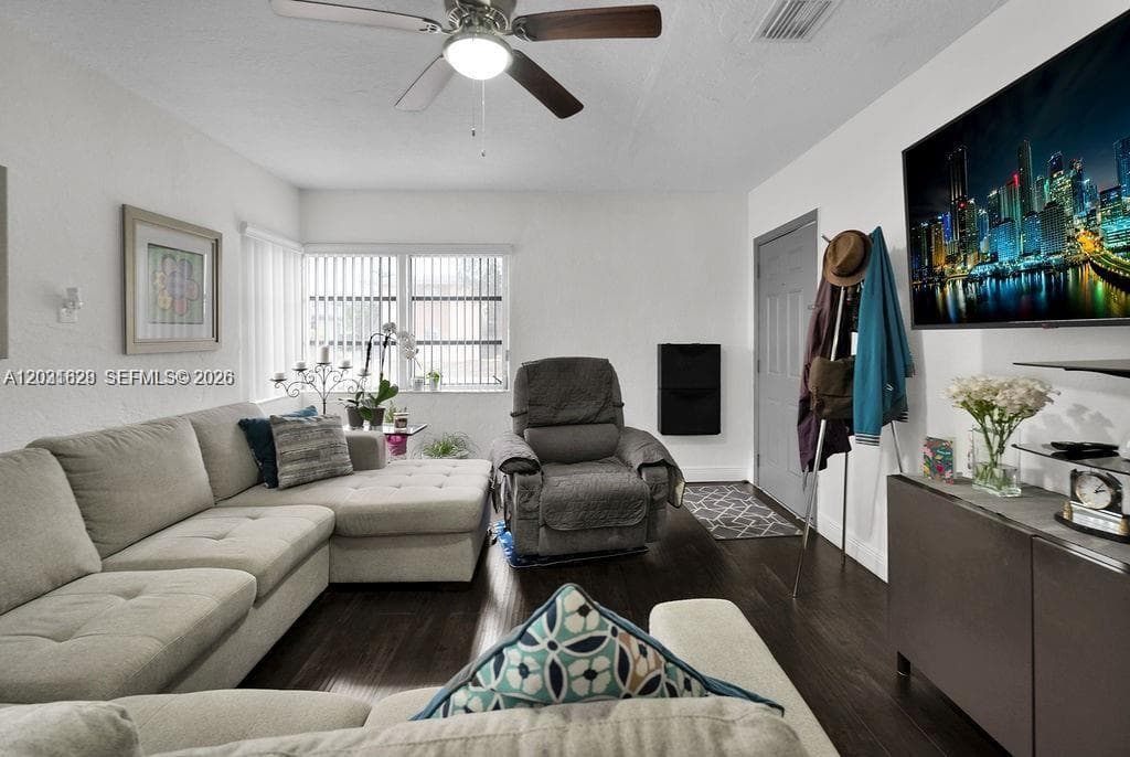 600 NW 34th Ave, Miami FL 33125 photo 5