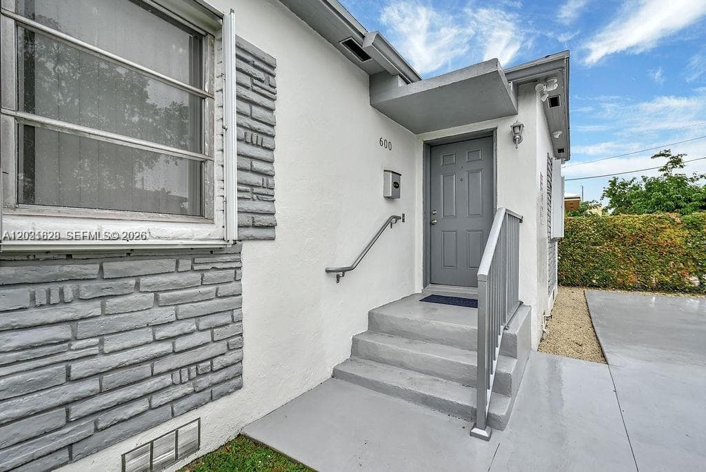 600 NW 34th Ave, Miami FL 33125 photo 4