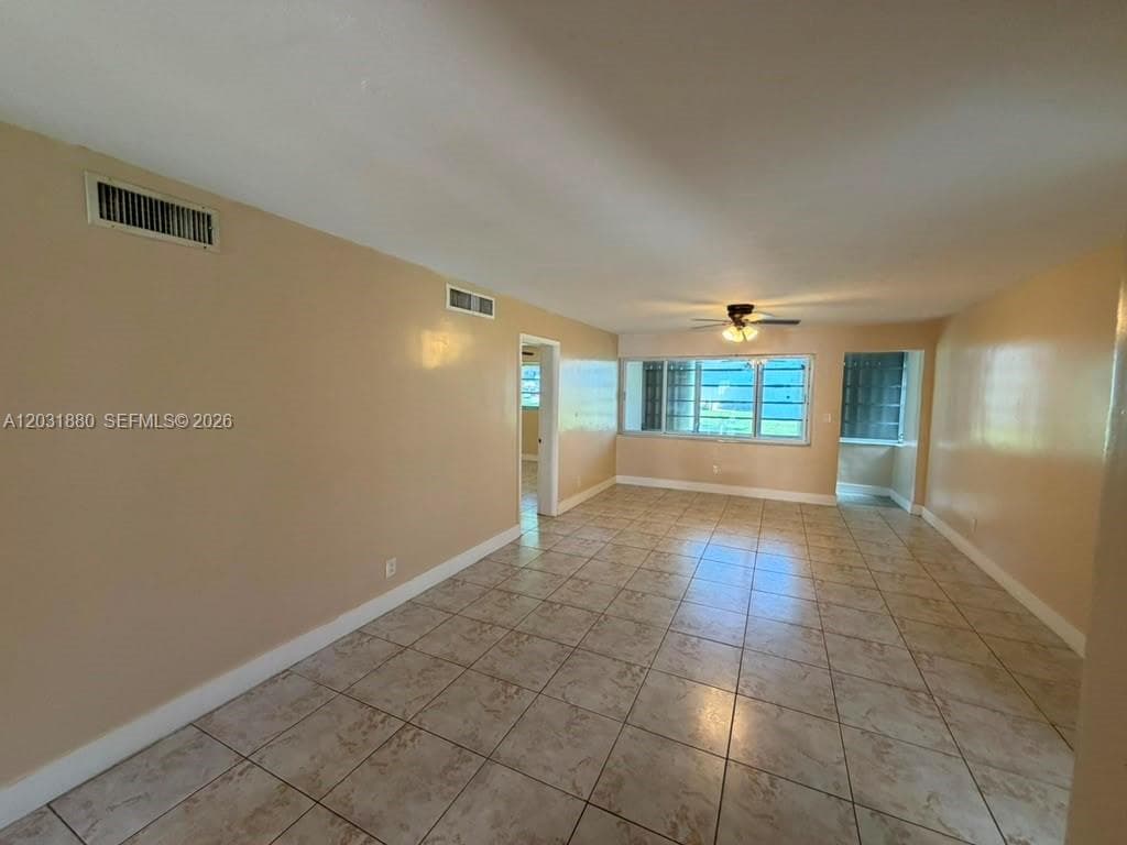 1450 NE 191st St # 106, Miami FL 33179 photo 3