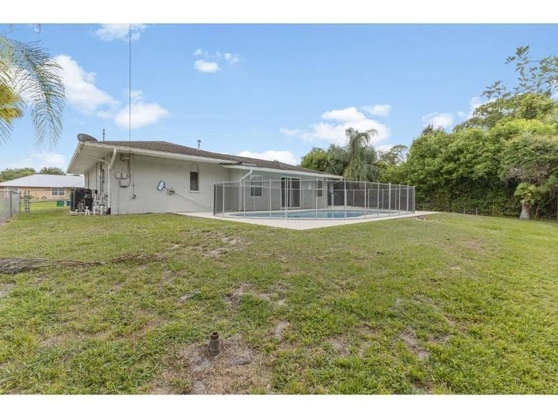 758 Beard Avenue, Sebastian FL 32958 photo 4