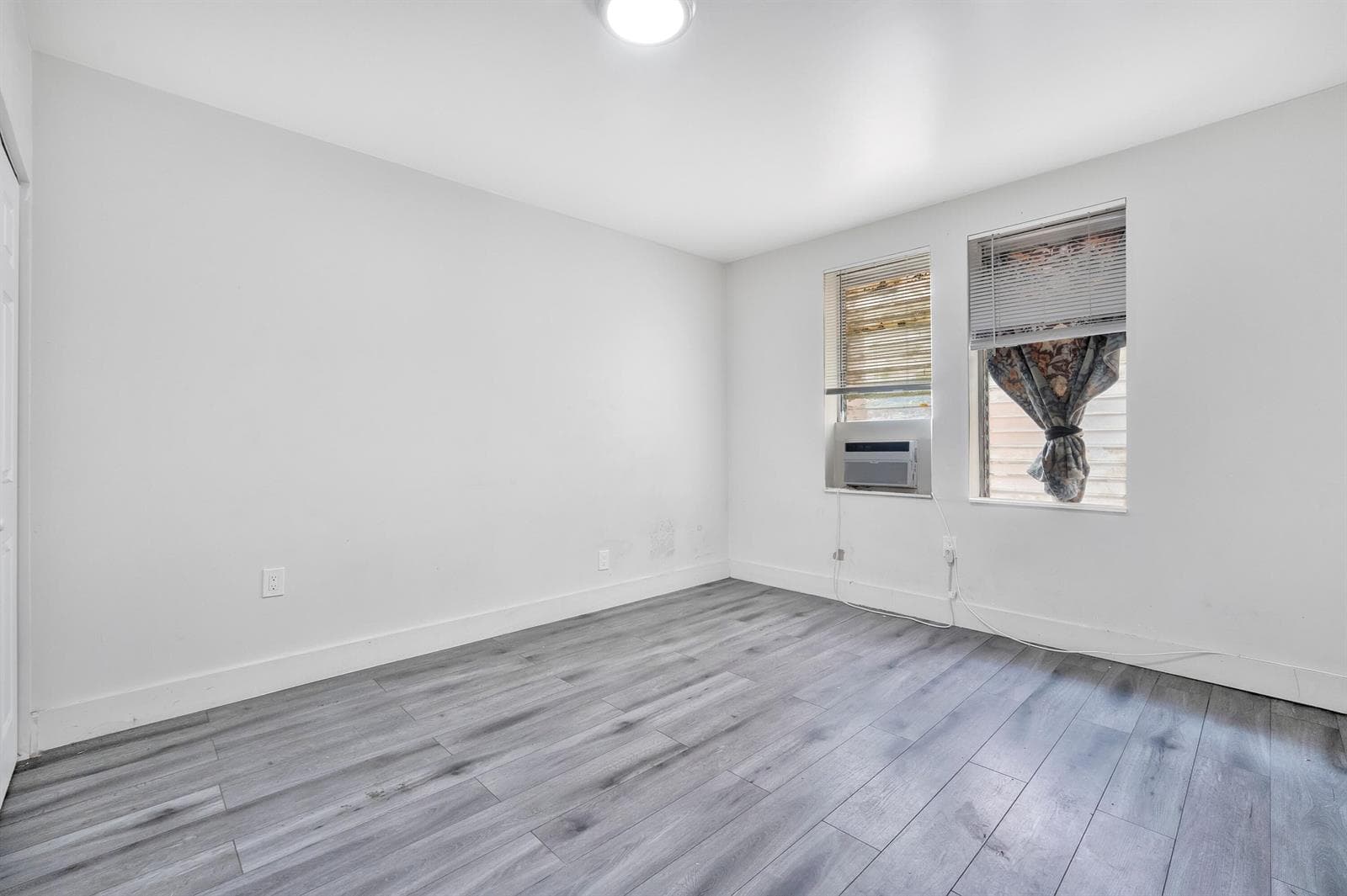 1554 SW 5th Street # 3, Miami, FL 33135 photo 2