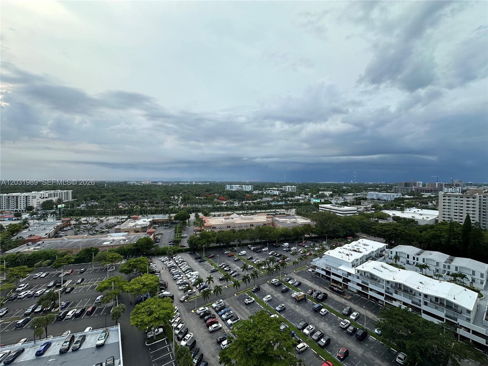 18051 Biscayne Blvd, Aventura FL 33160 photo 4