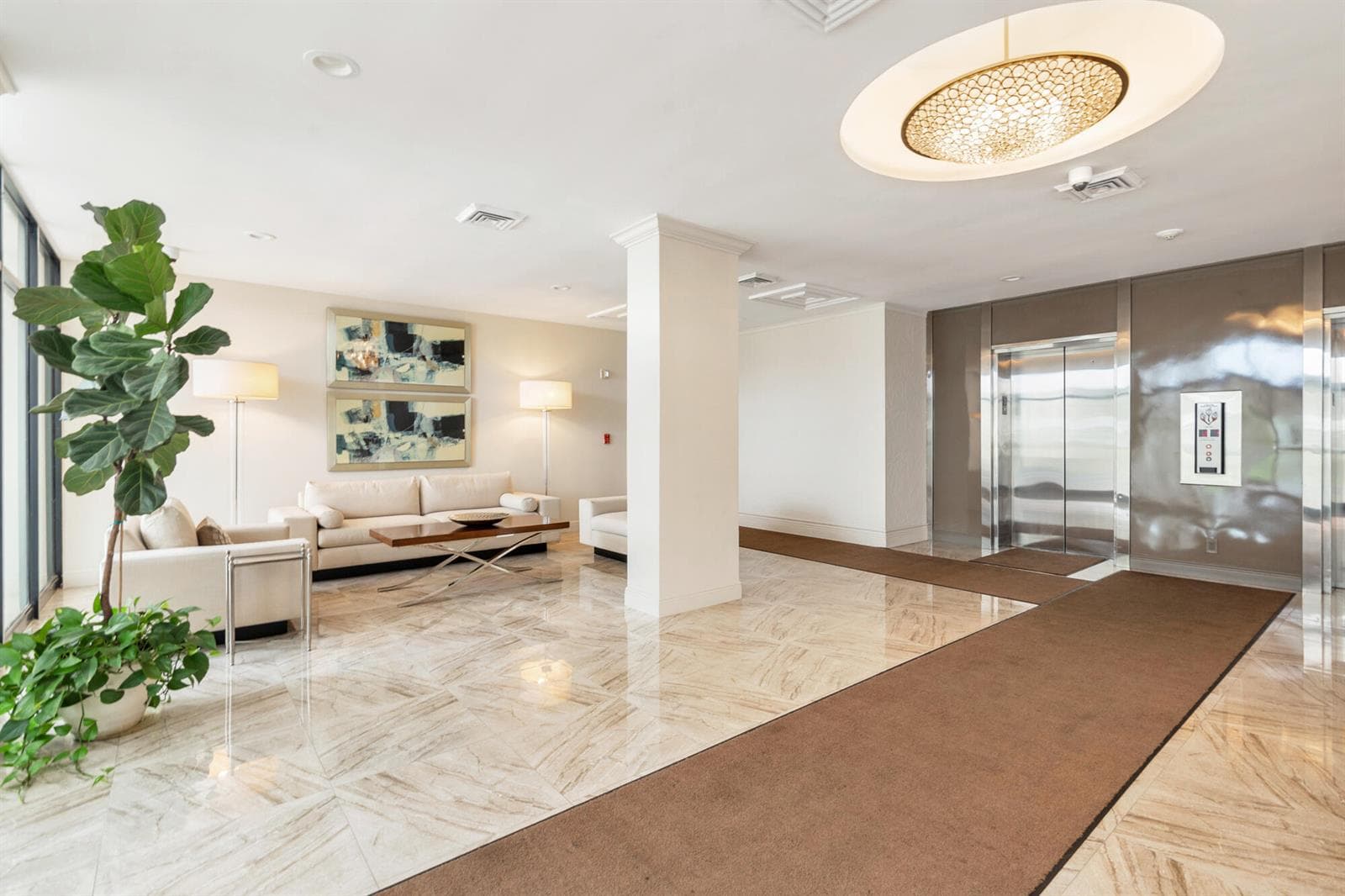 2000 Presidential Way # 206, West Palm Beach FL 33401 photo 2