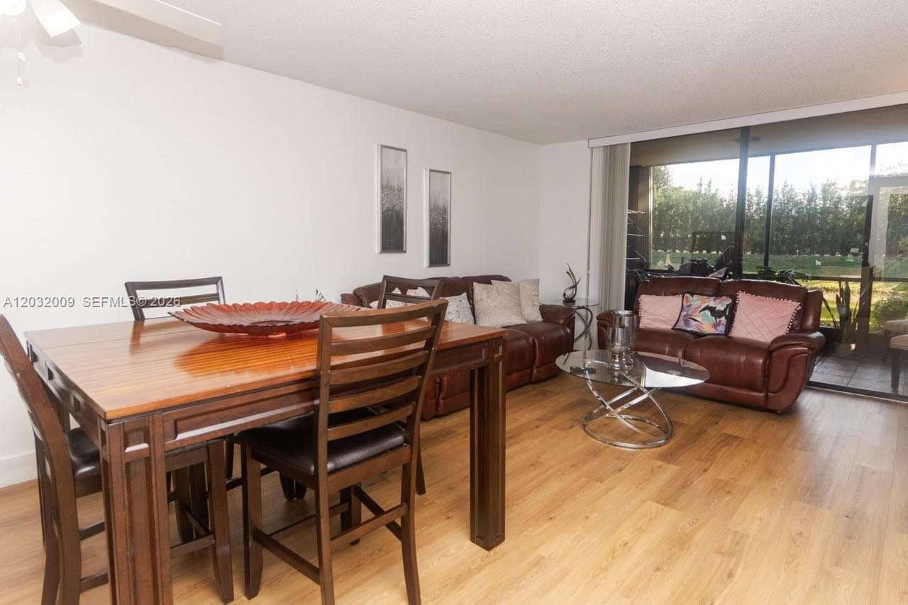 7200 NW 1st St # 103, Plantation FL 33317 photo 3