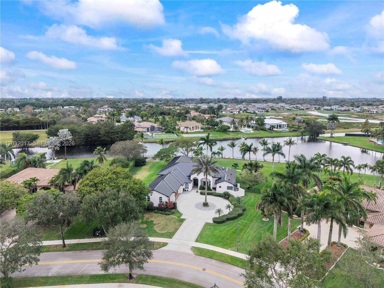 2235 SW 105th Ter, Davie FL 33324 photo 5
