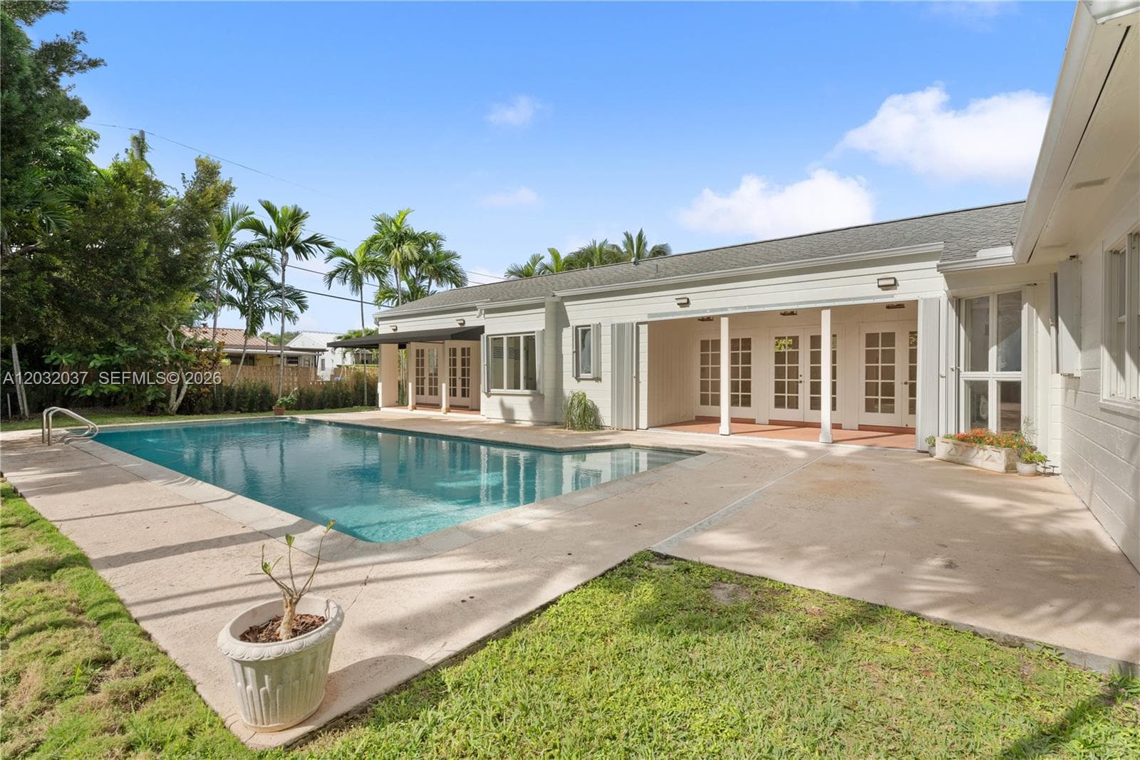 440 SW 29th Rd, Miami FL 33129 photo 4