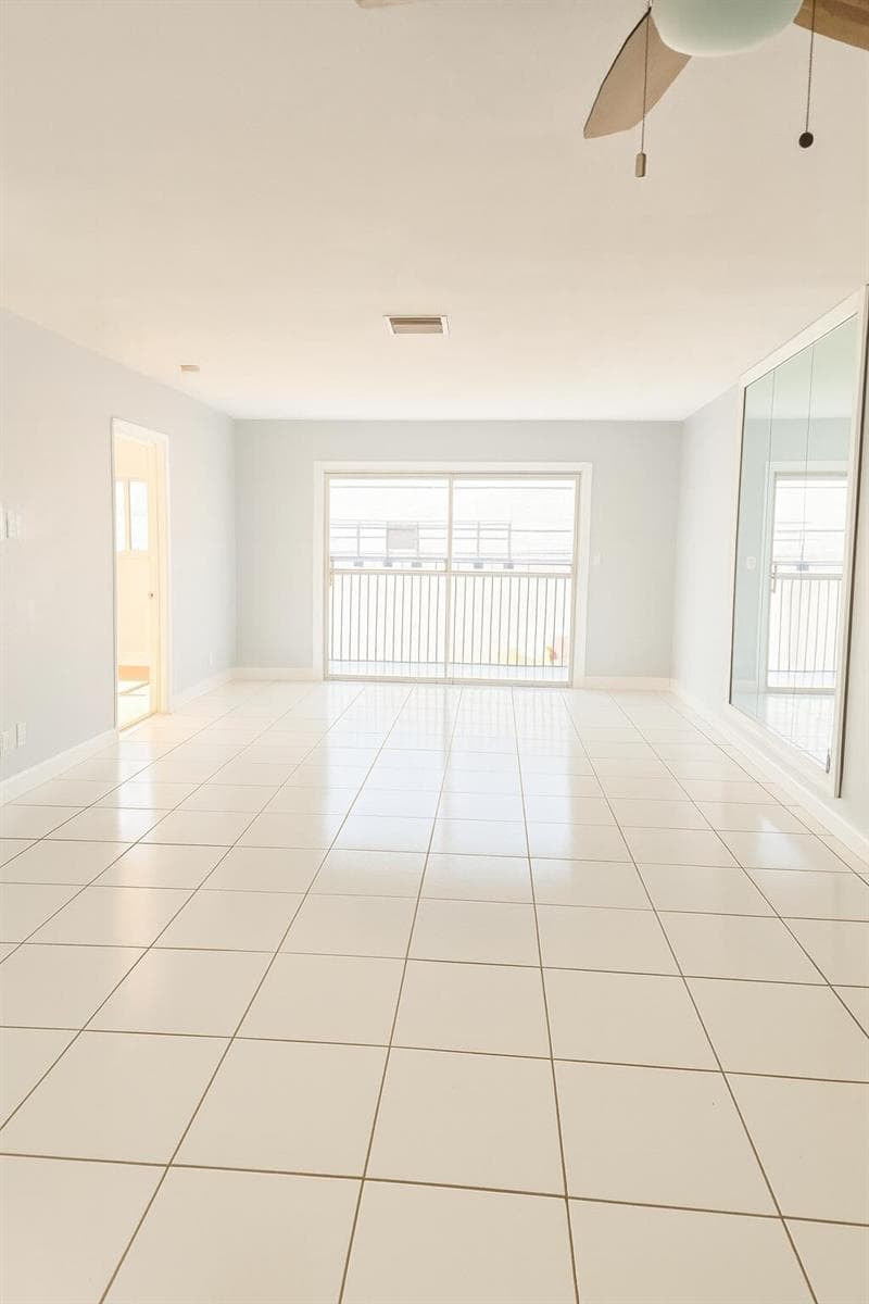 1001 SE 3rd Street # 3, Deerfield Beach FL 33441 photo 3