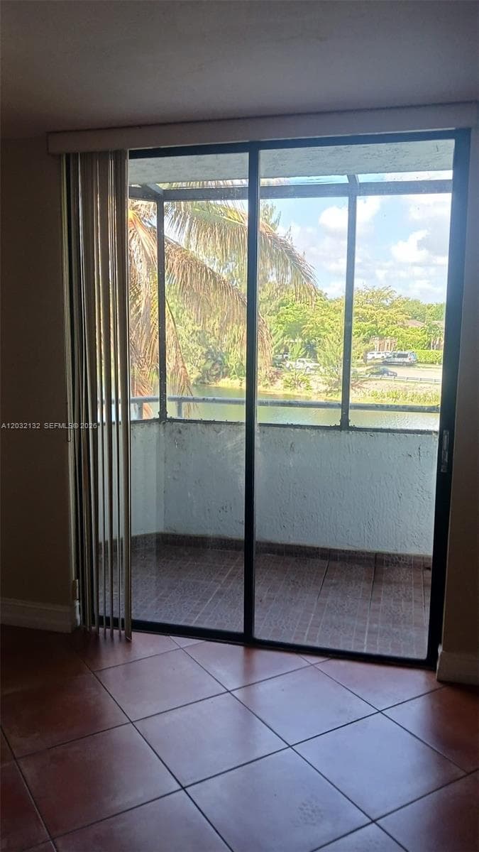 8335 SW 152nd Ave # B-310, Miami, FL 33193 photo 4