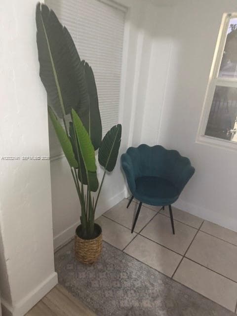 1419 NW 44th St, Miami FL 33142 photo 2