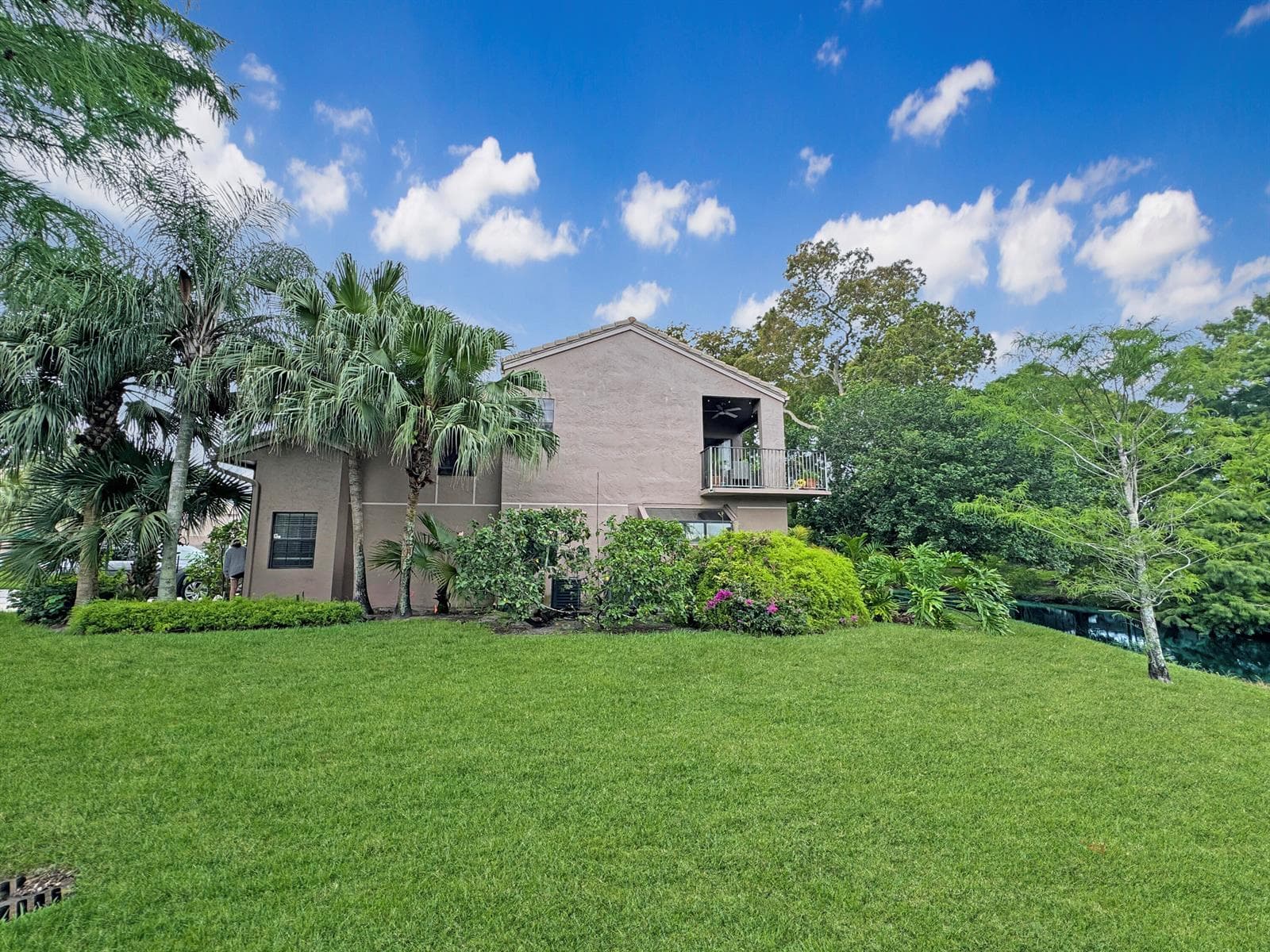 1661 Cypress Pointe Drive # 5b, Coral Springs FL 33071 photo 2