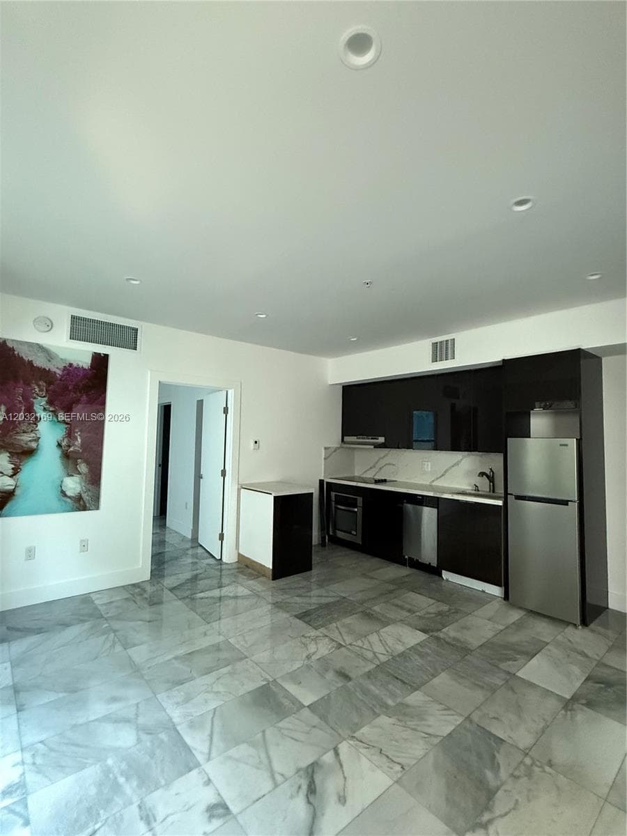 1560 Drexel Ave # 103, Miami Beach FL 33139 photo 3