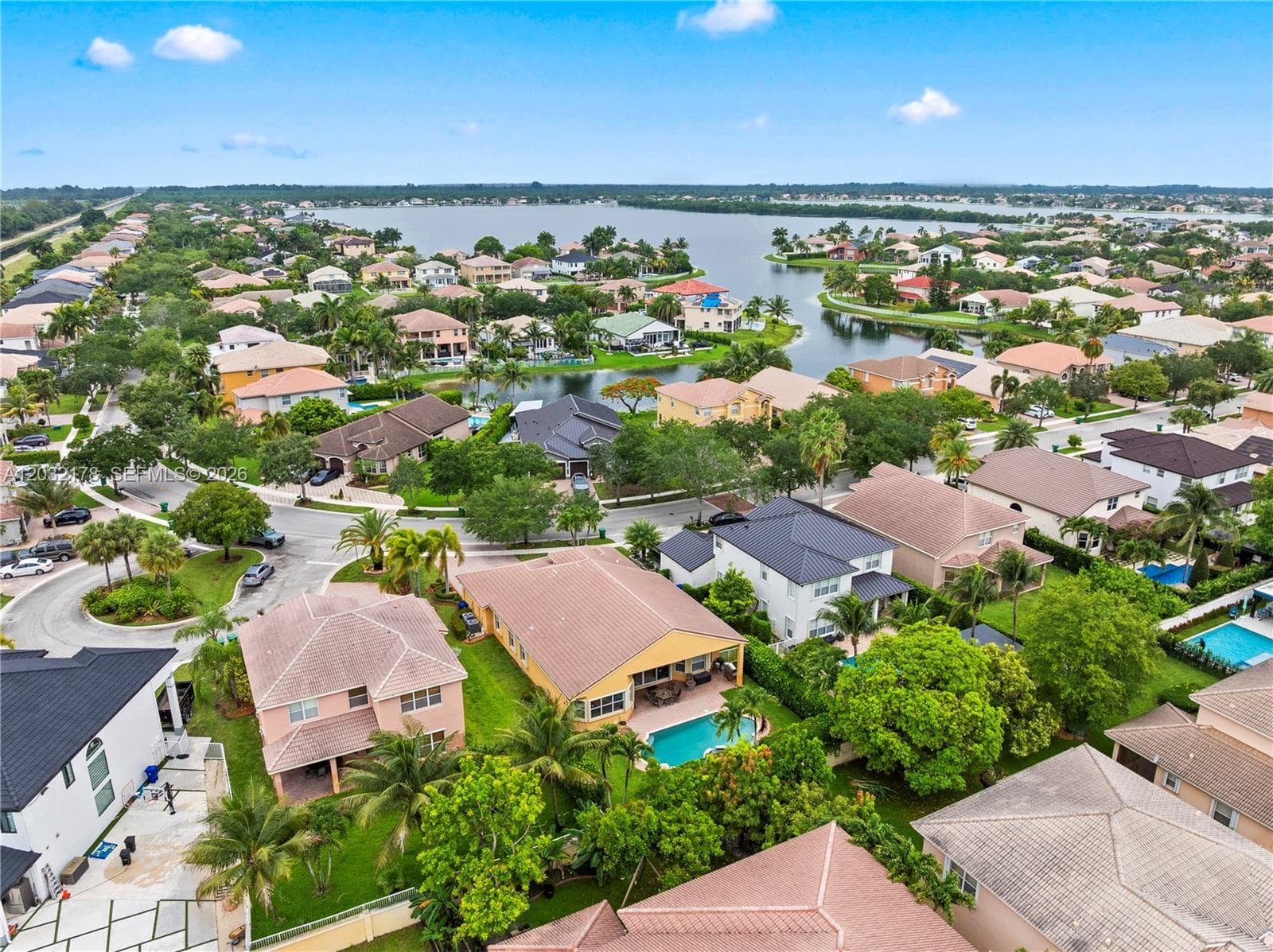 5431 SW 184th Way, Miramar FL 33029 photo 3