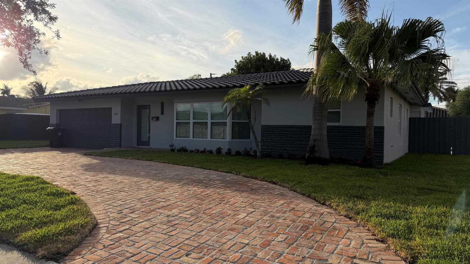 2521 NE 45th Street, Lighthouse Point FL 33064 photo 3