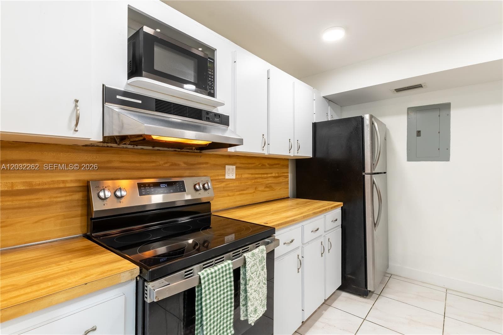 7933 E West Dr # 1025, North Bay Village FL 33141 photo 3