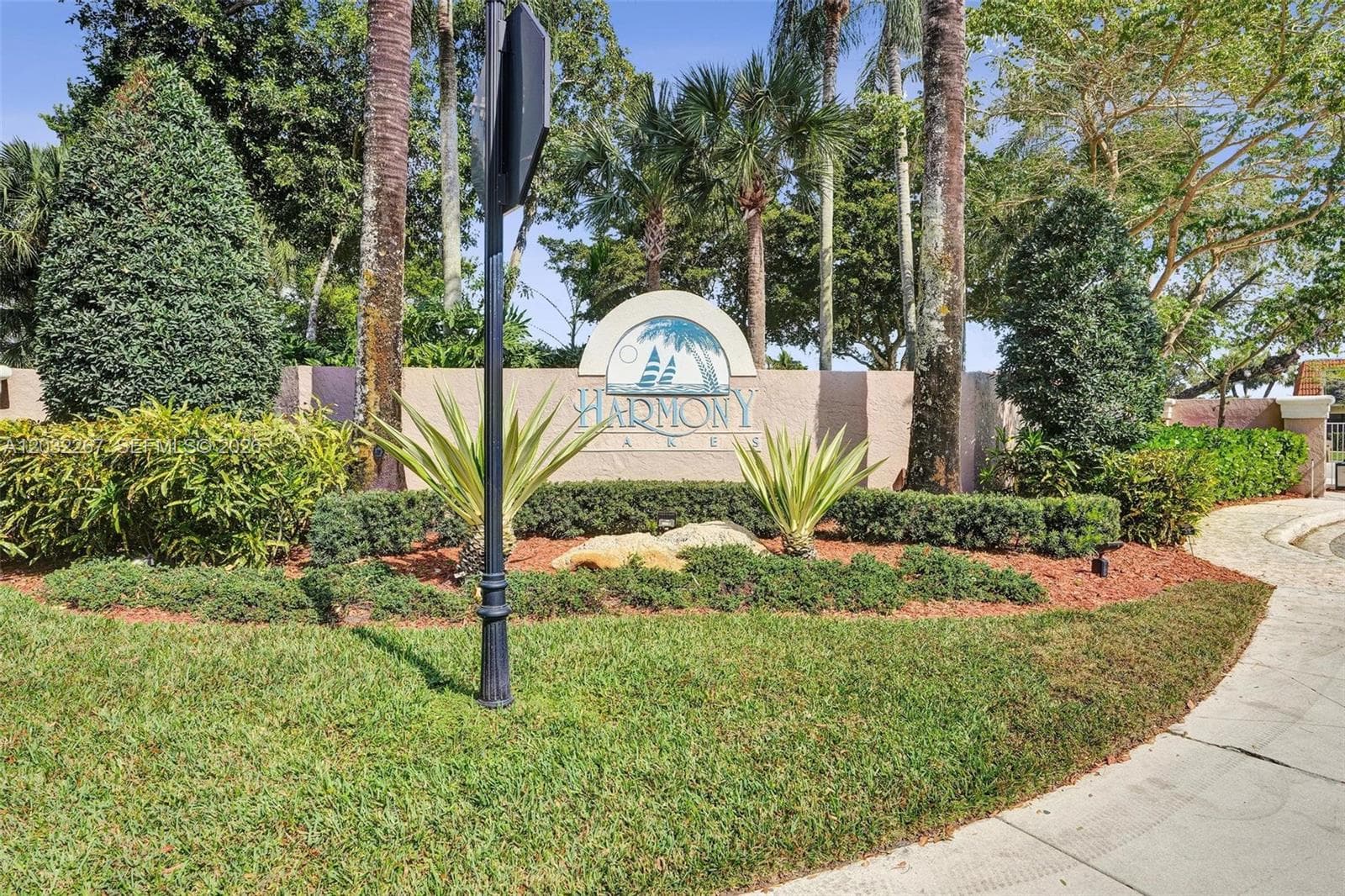 11100 SW 15th Mnr, Davie FL 33324 photo 2