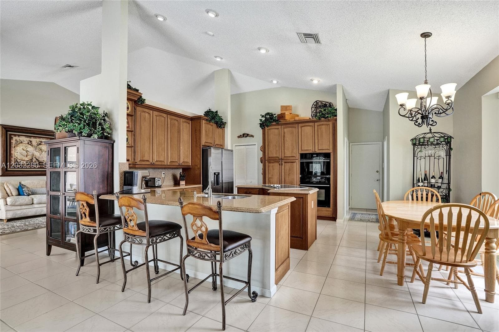 8269 NW 40th Ct, Coral Springs FL 33065 photo 5