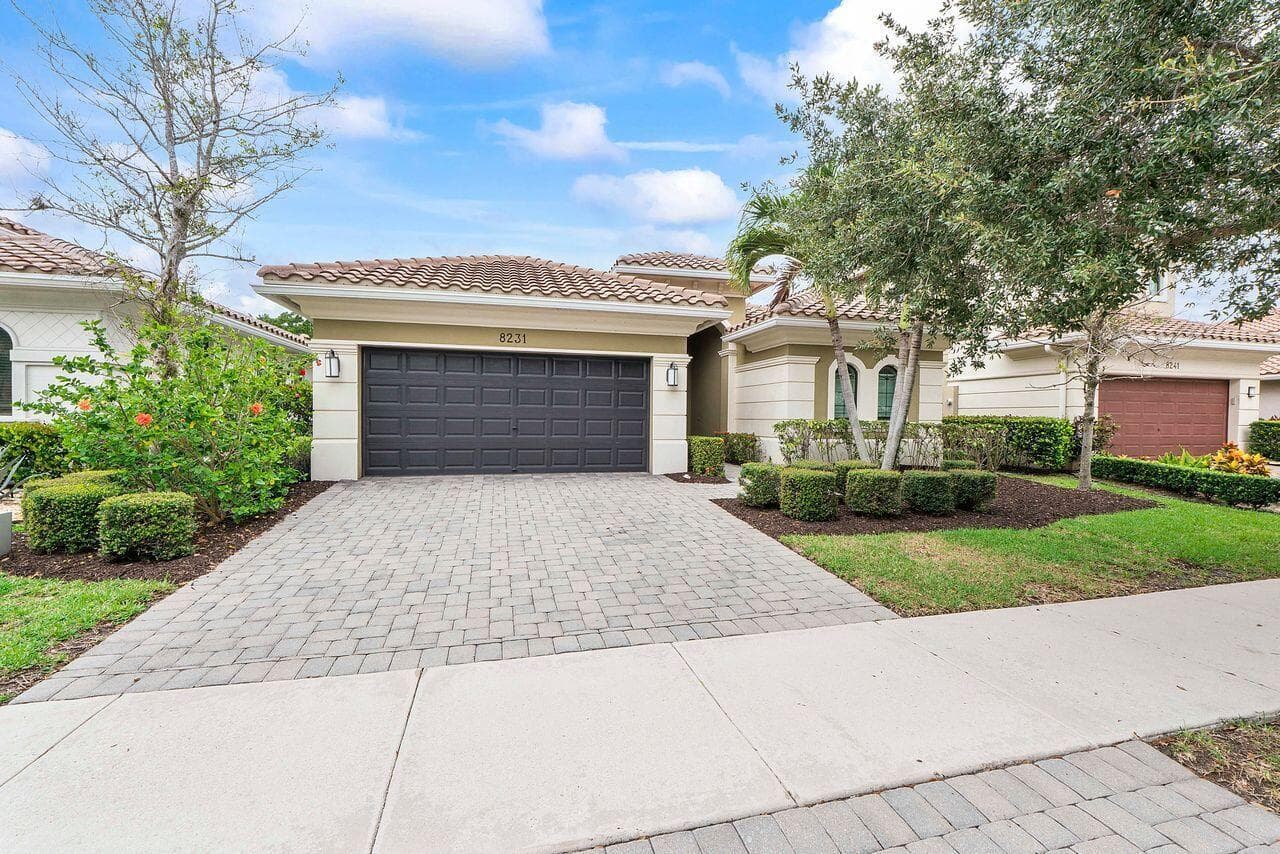 8231 Canopy Terrace, Parkland FL 33076 photo 2