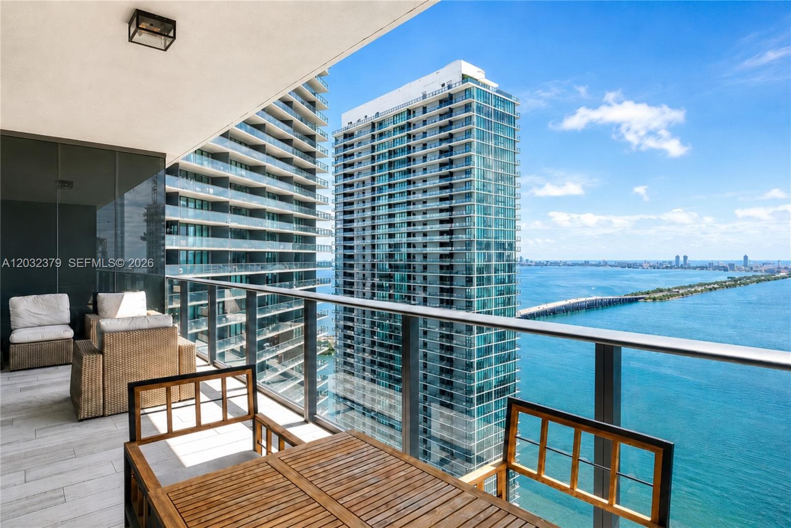 480 NE 31st St # 3705, Miami FL 33137 photo 3