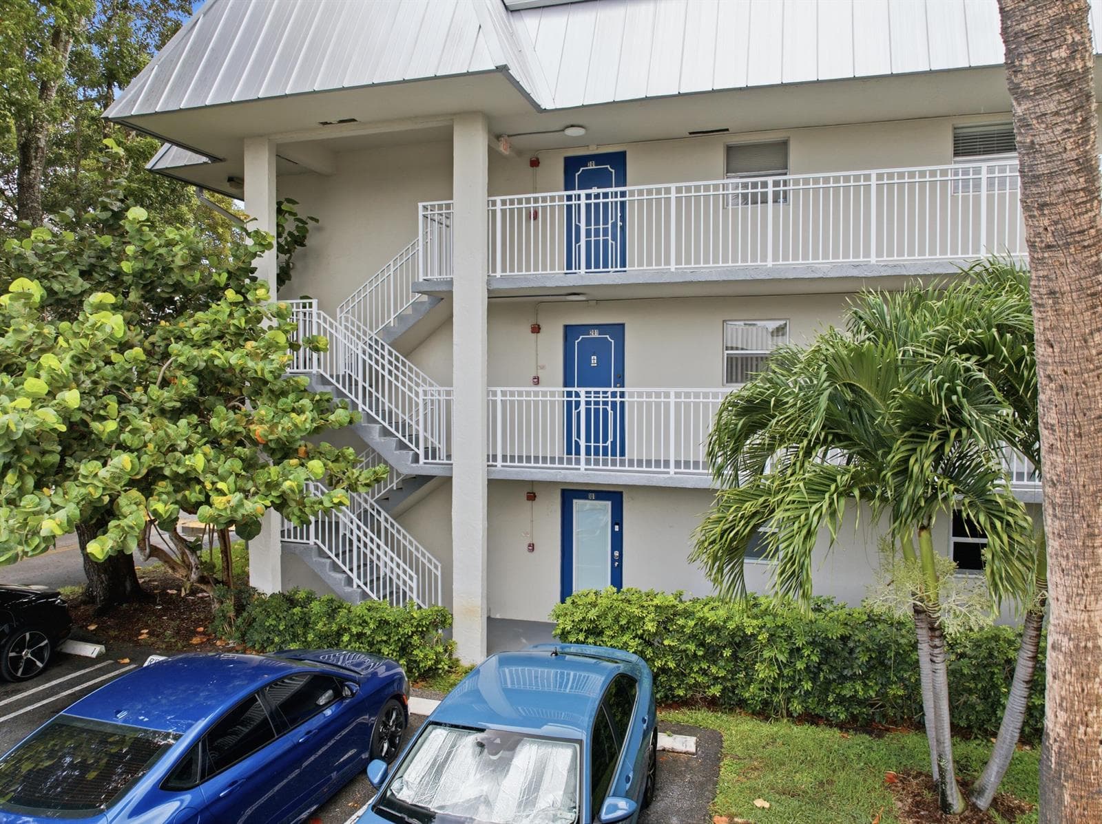 3000 Riverside Drive # 201-1, Coral Springs FL 33065 photo 2