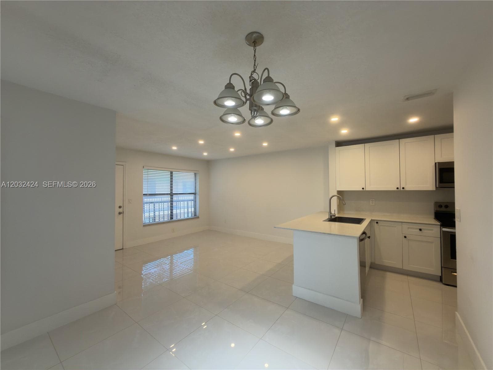 2500 W 67th Pl # 21-26, Hialeah FL 33016 photo 2