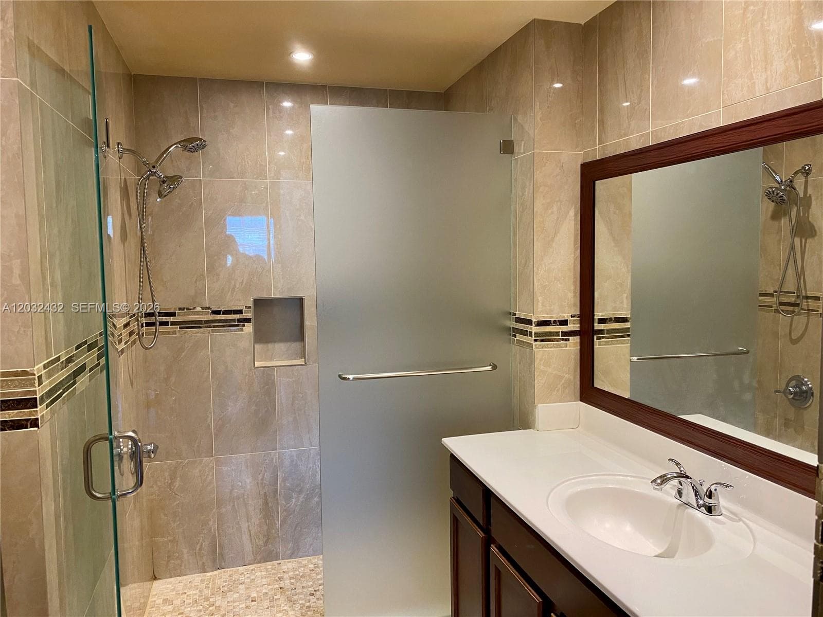 8800 NW 107th CT # 110, Doral FL 33178 photo 3