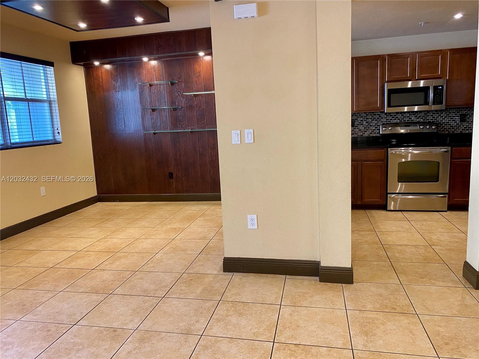 8800 NW 107th CT # 110, Doral FL 33178 photo 5