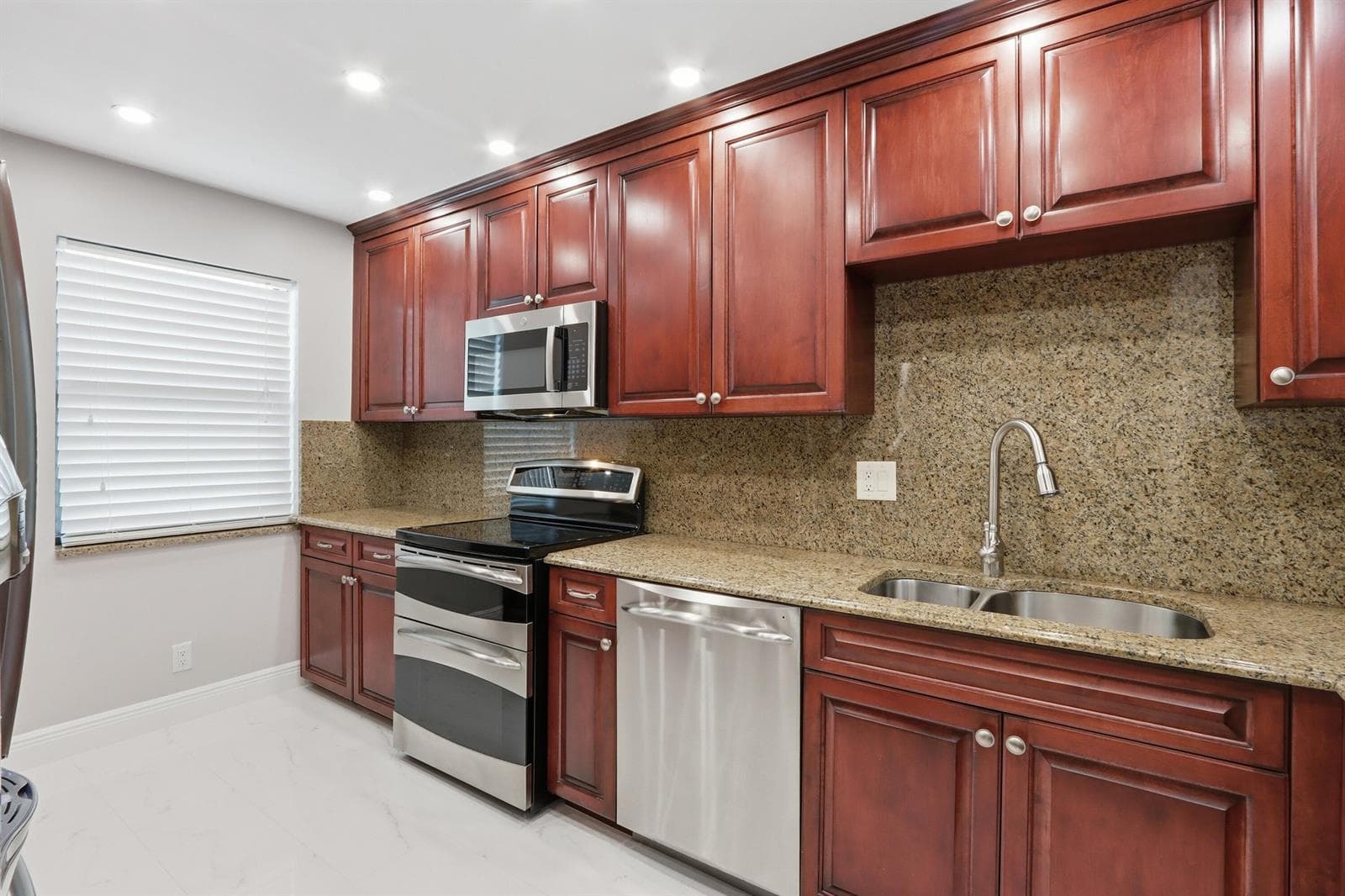 220 Lake Drive # 206, Palm Beach Shores FL 33404 photo 3