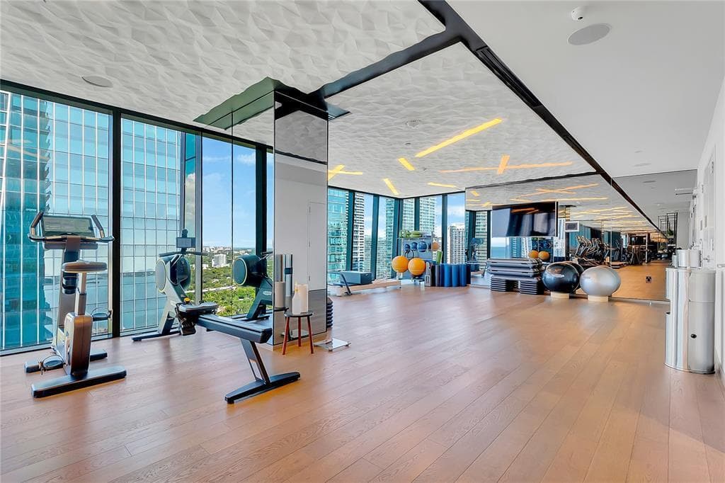 1451 Brickell Avenue # 1202, Miami FL 33131 photo 2