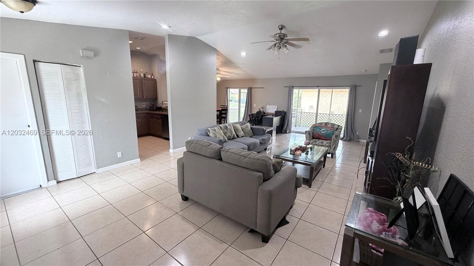 5356 NW 93rd Ter, Sunrise FL 33351 photo 5