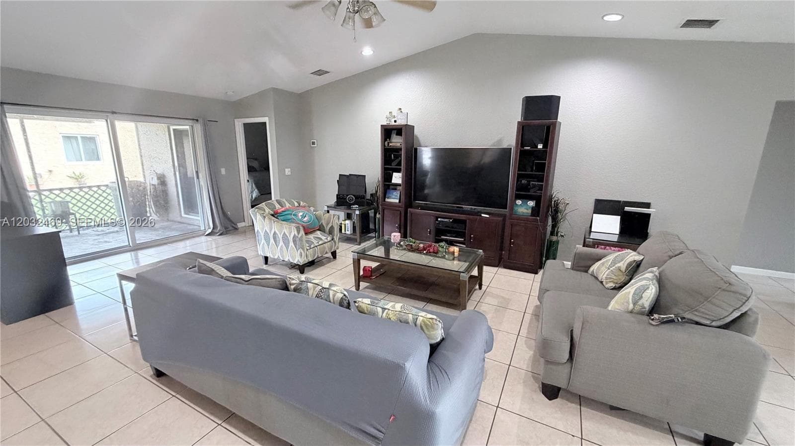 5356 NW 93rd Ter, Sunrise FL 33351 photo 4