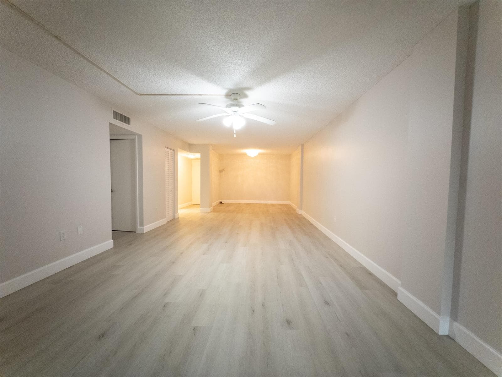 2800 N 46th # A502, Hollywood FL 33021 photo 4