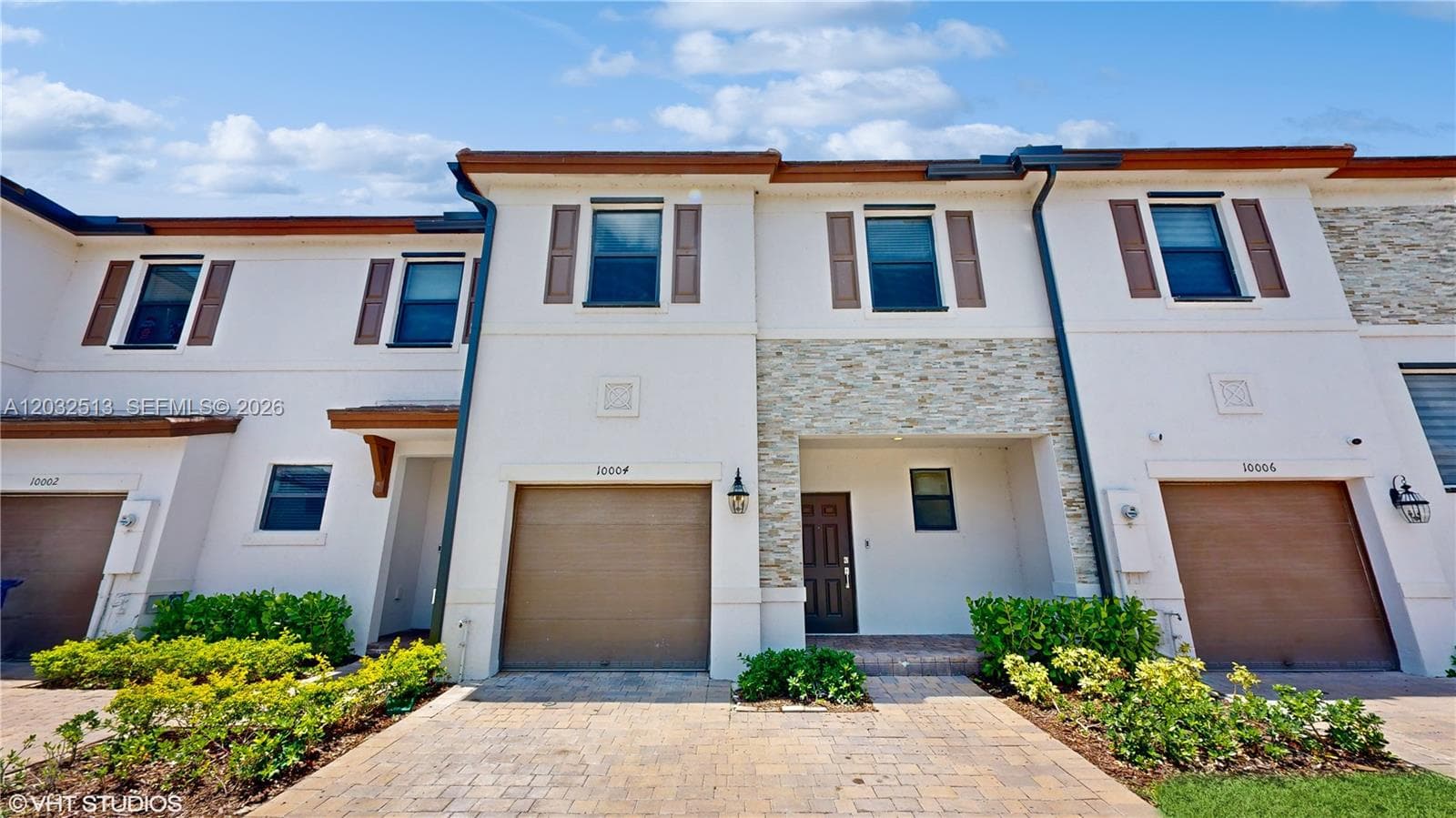 10004 SW 231 LN, Miami FL 33190 photo 2