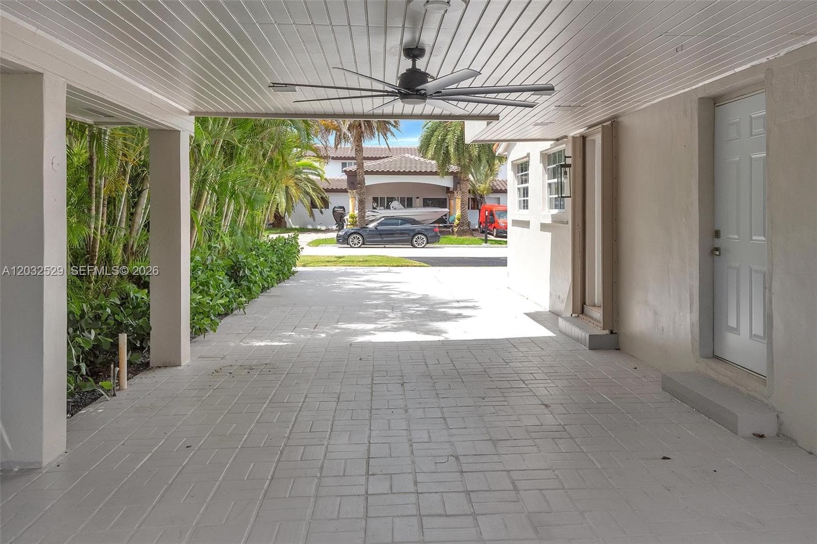424 W 13th St, Hialeah, FL 33010 photo 4