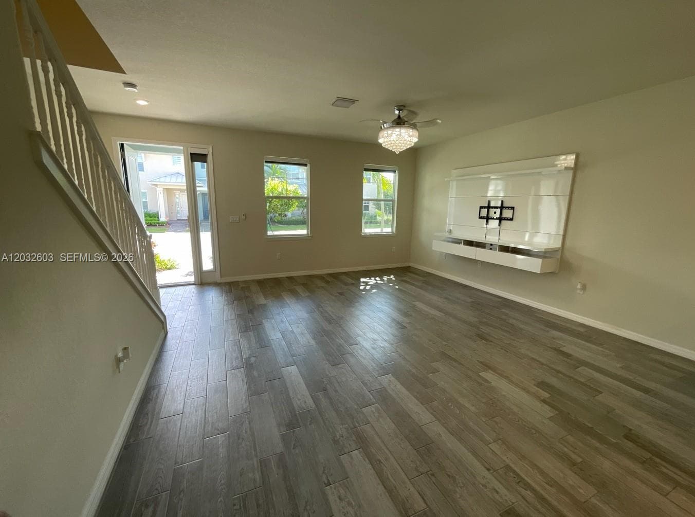 4920 Eucalyptus Dr # 2, Hollywood FL 33021 photo 4