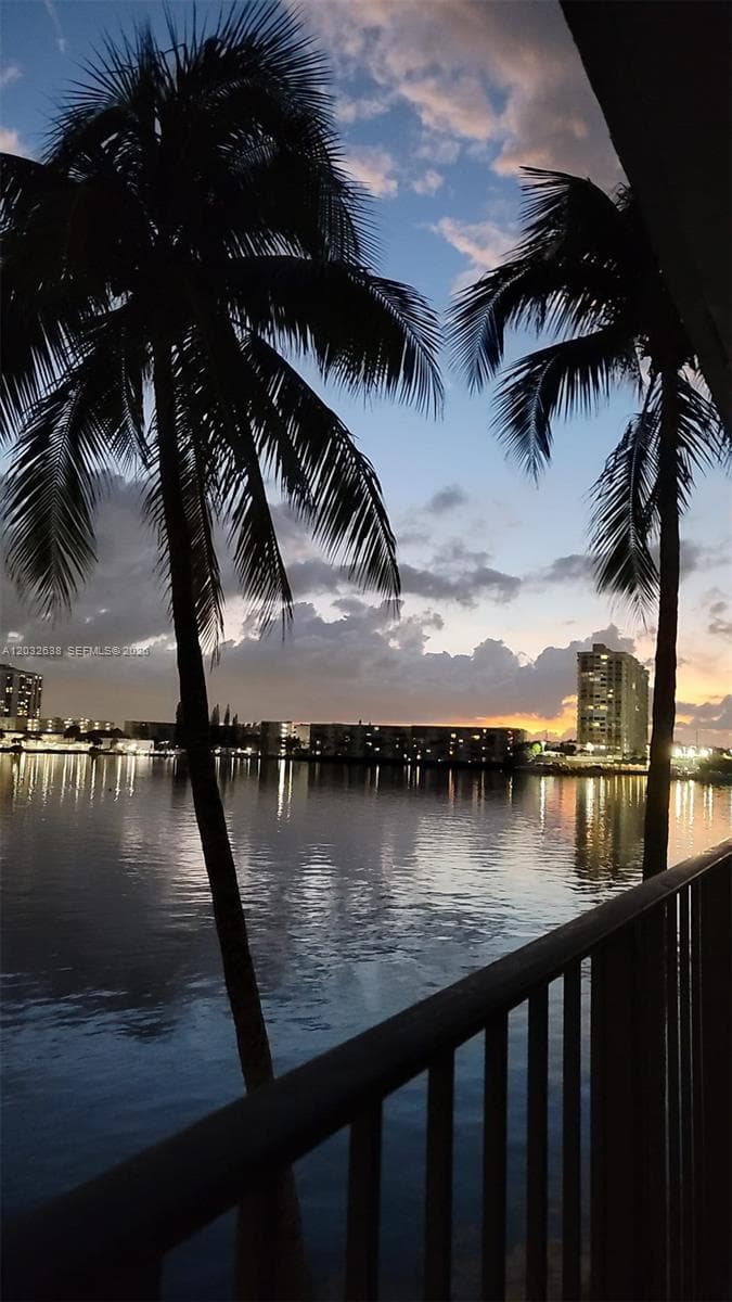 18151 NE 31st Ct # 217, Aventura FL 33160 photo 4