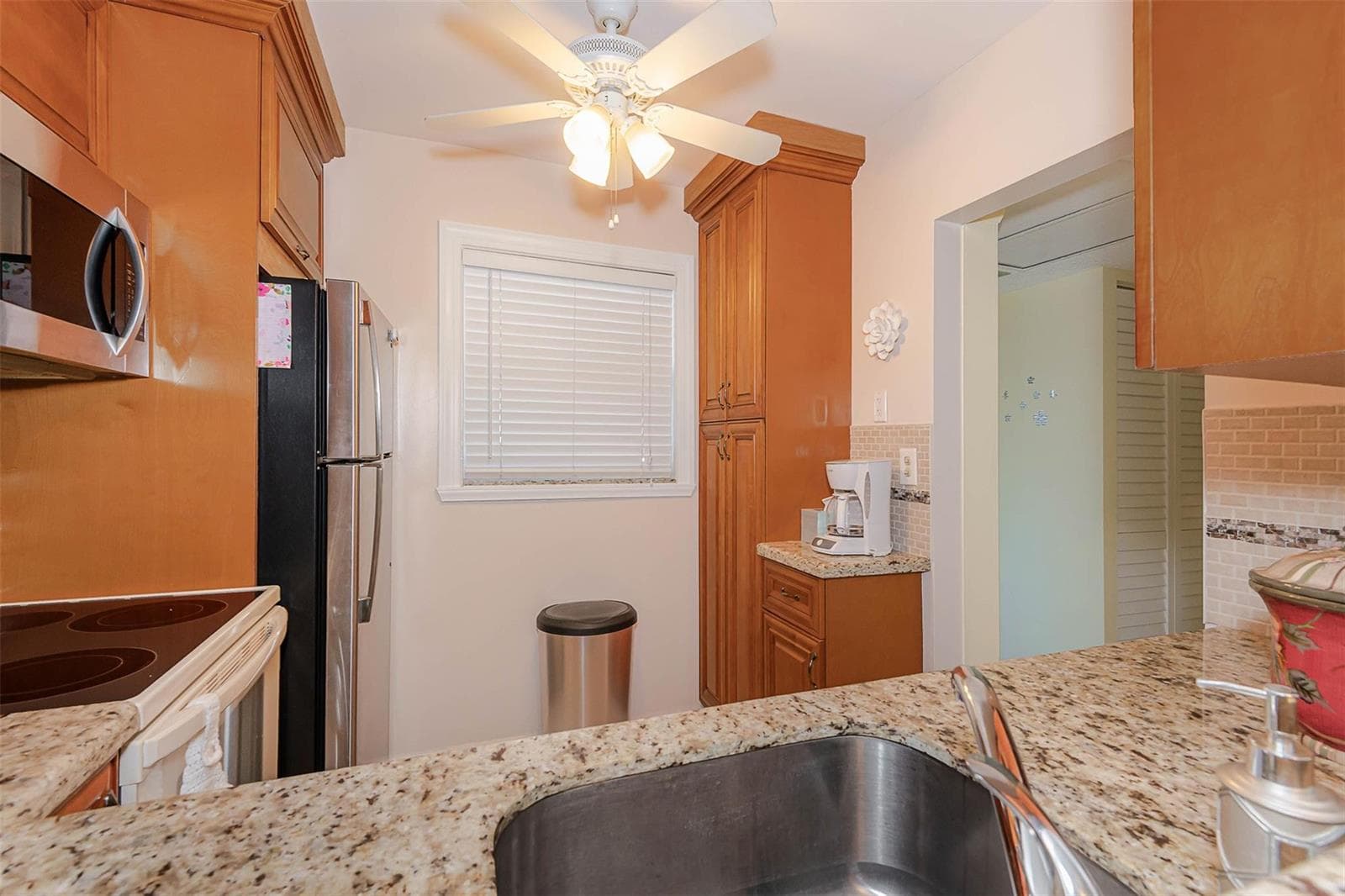 3431 NW 50th Avenue # 104, Lauderdale Lakes FL 33319 photo 3