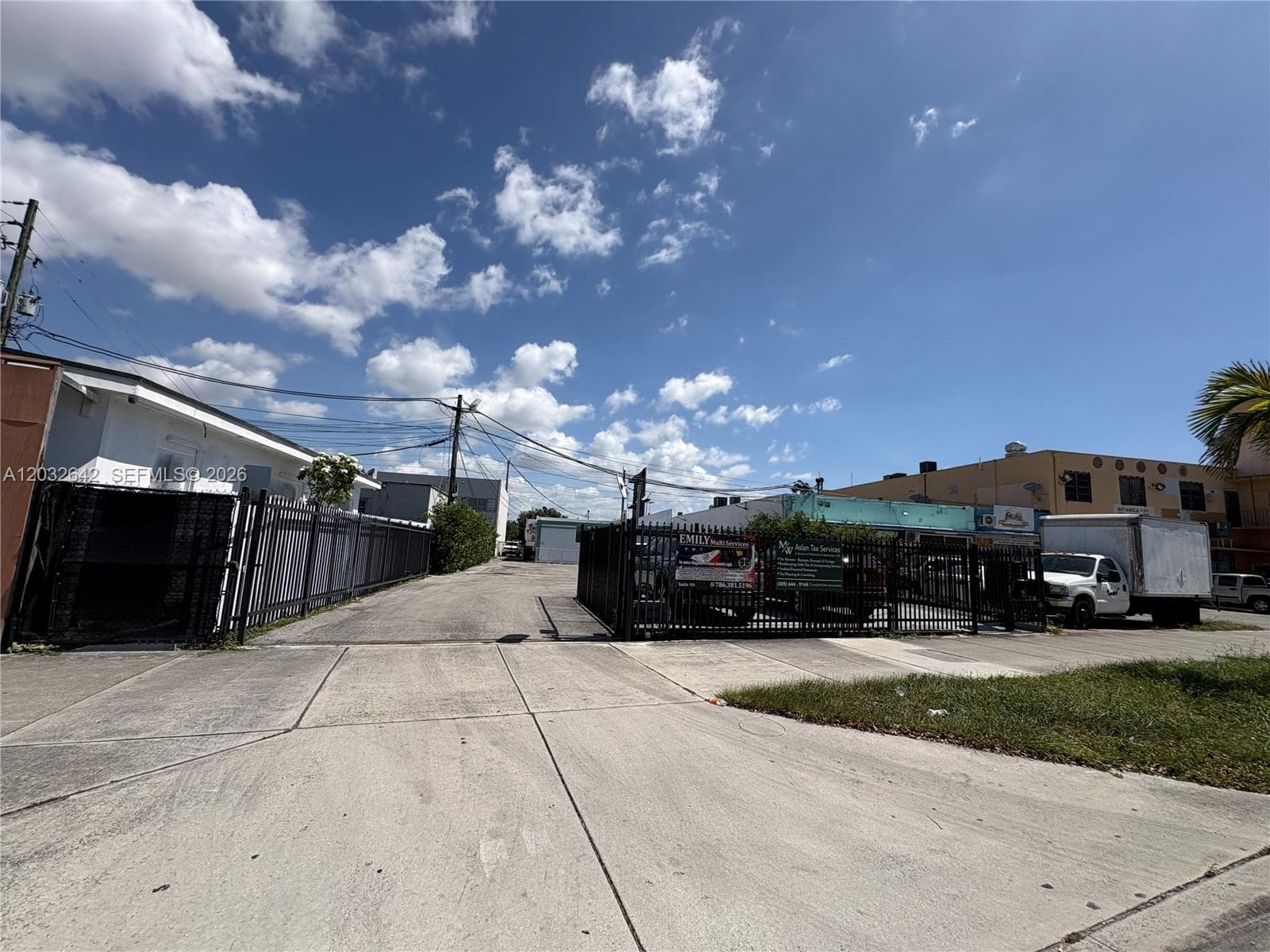 1772 W Flagler St, Miami FL 33135 photo 5