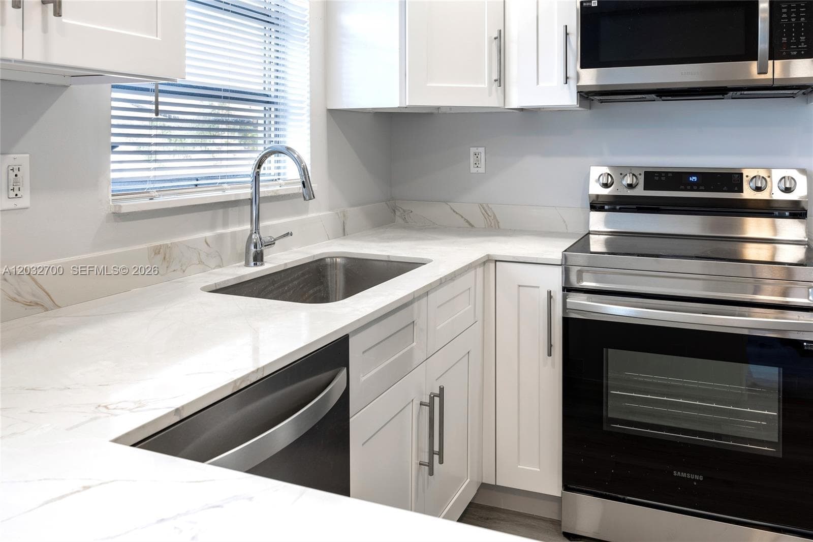 1825 Cleveland St # 12, Hollywood FL 33020 photo 2