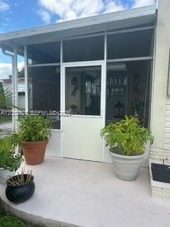 8721 SW 22nd Ct, Davie FL 33324 photo 4